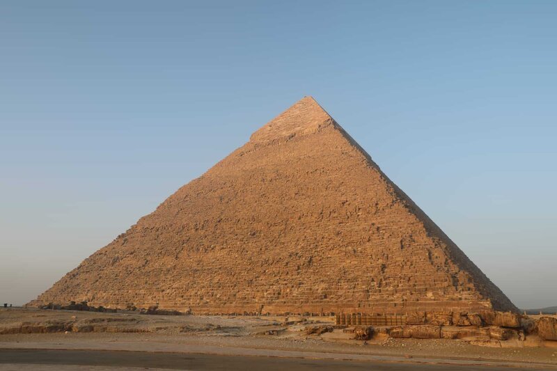 Pyramid as seen in Egypt from Above. (Windfall Films/​Frankie Fathers) /​ Egipt, piramida – Bild: Windfall Films /​ Frankie Fathers