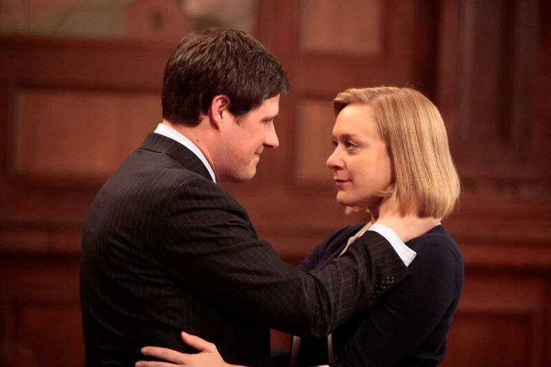-- „Valentine’s Day“ Episode 1317 -- Pictured: (l-r) Rich Sommer as Boyd Hartwell, Chloe Sevigny as Christine Hartwell -- (Photo by: Craig Blankenhorn/​NBC) – Bild: 2013 Universal Network Television LLC ©13TH STREET Photocredit Mandatory, Editorial Use Only, NO archive, NO Resale