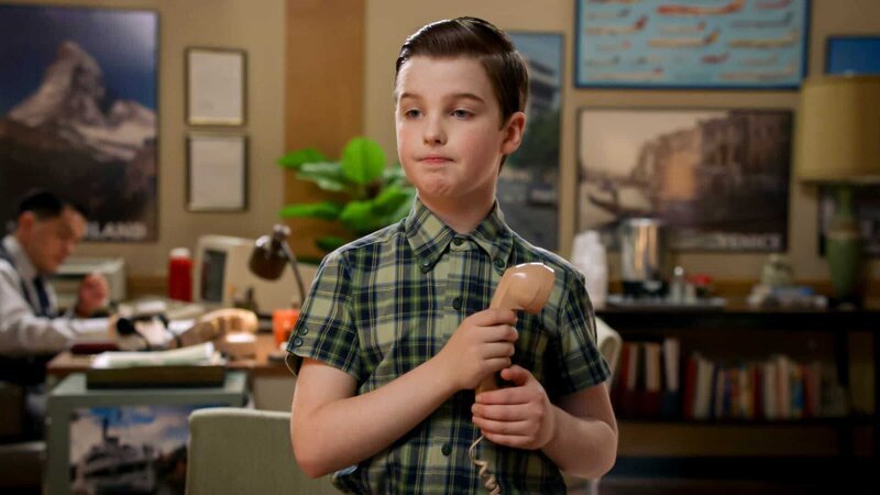 Iain Armitage (Sheldon Cooper). – Bild: Screen grabs from Production /​ Photo by Screen grab/​2020 Warner Bros. Entertainment Inc. /​ CBS ENTERTAINMENT /​ ©2020 Warner Bros. Entertainment Inc. All Rights Reserved.