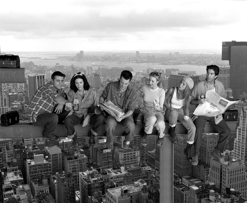 (6. Staffel) – Die sechs Freunde (v.l.n.r.) Joey (Matt LeBlanc), Monica (Courteney Cox), Chandler (Matthew Perry), Phoebe (Lisa Kudrow), Rachel (Jennifer Aniston) und Ross (David Schwimmer) gehen miteinander durch dick und dünn. – Bild: Turner /​ FRIENDS and all related characters and elements are trademarks of and © Warner Bros. Entertainment Inc.