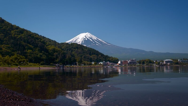 Der Fuji – der Vulkan mit seiner perfekten Kegelform ist mit 3776 Metern Japans höchster Berg. – Bild: ZDF und Channel 9.