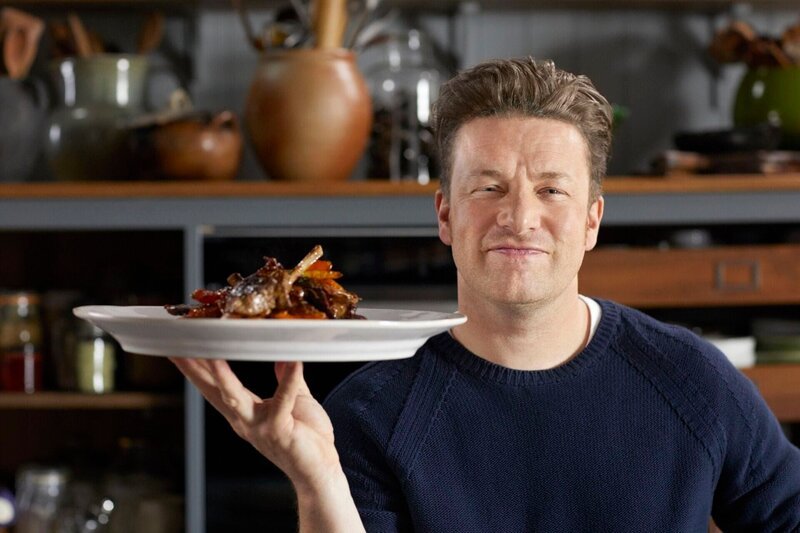 Jamie Oliver. – Bild: RTL /​ © 2017 Jamie Oliver Enterprises Limited