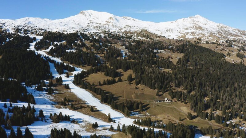 Leise kriselt der Schnee Skigebiet Lenzerheide – Bild: S1 (FULL)