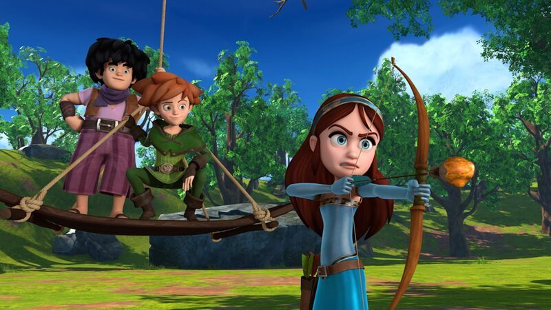 Little John und Robin Hood schauen amüsiert Marian bei ihren Bogenschießübungen zu. – Bild: ZDF und 2014 Method Animation