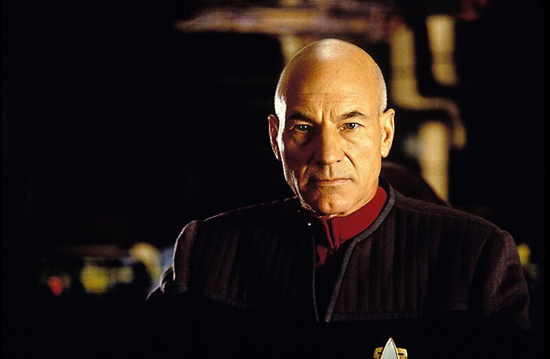 Um die richtigen Entscheidungen zu treffen, muss Captain Picard (Patrick Stewart) seinen Rachedurst zügeln … – Bild: TM & Copyright © by Paramount Pictures