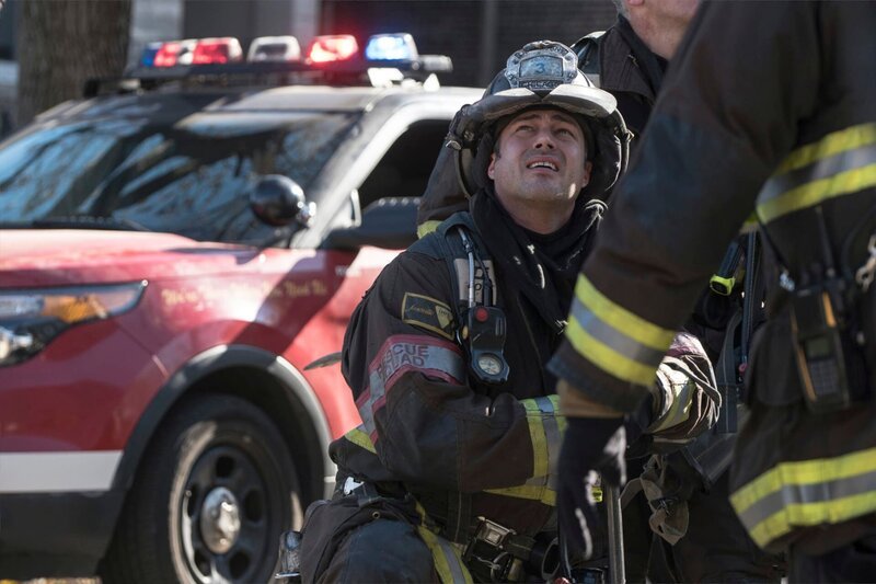 -- „Who Lives and Who Dies“ Episode 511 -- Pictured: Taylor Kinney as Kelly Severide -- (Photo by: Elizabeth Morris/​NBC) – Bild: 2016 NBCUniversal Media, LLC-UNIVERSAL CHANNEL Photocredit Mandatory, Editorial Use Only, NO archive, NO Resale