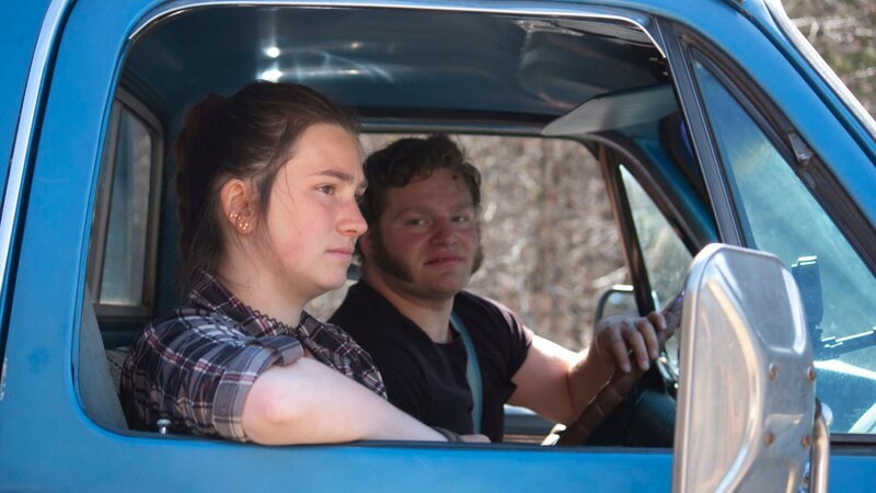 Gabe and Bird Brown in the cab of the farm truck. – Bild: Discovery Channel /​ Discovery Communications, LLC