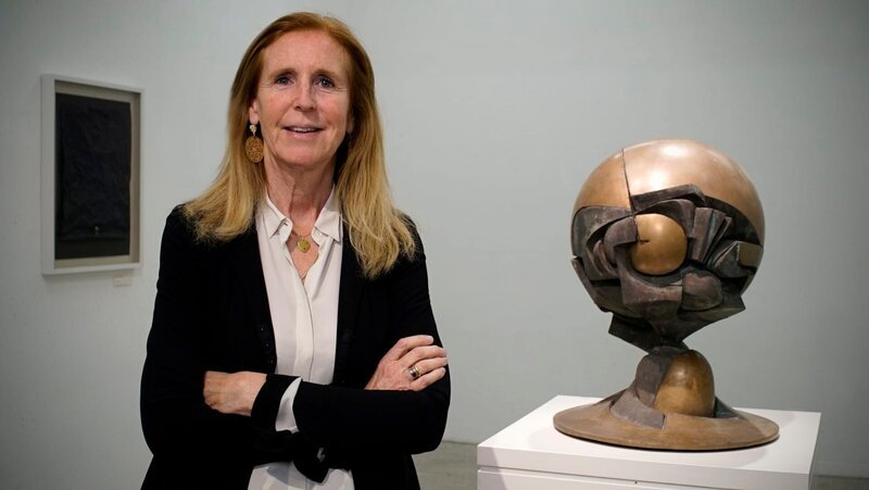 Leiterin des KOENIGmuseums, Alexandra von Arnim. – Bild: Michael Gebert / BR / BR/Michael Gebert Leiterin des KOENIGmuseums, Alexandra von Arnim. – Bild: Michael Gebert / BR / BR/Michael Gebert