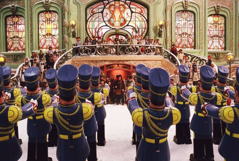 Weihnachtsvorbereitungen am Nordpol. – Bild: RTL /​ Walt Disney Pictures/​Joseph Lederer