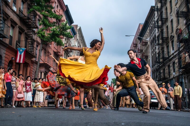 West Side Story Ariana DeBose als Anita (l.), David Alvarez als Bernardo (r.) SRF/20th Century Studios – Bild: SRF2 West Side Story Ariana DeBose als Anita (l.), David Alvarez als Bernardo (r.) SRF/20th Century Studios – Bild: SRF2