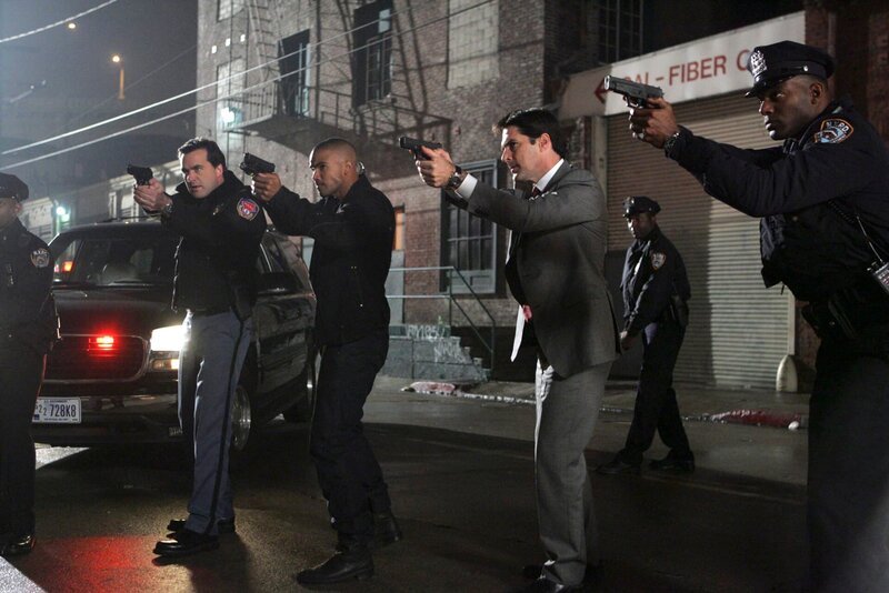 Prentiss spielt weiterhin auf der BAU und das Team wird in einen Vorort von New York abberufen, wo ein Serienmörder Teenager-Mädchen jagt. – Bild: 13th Street