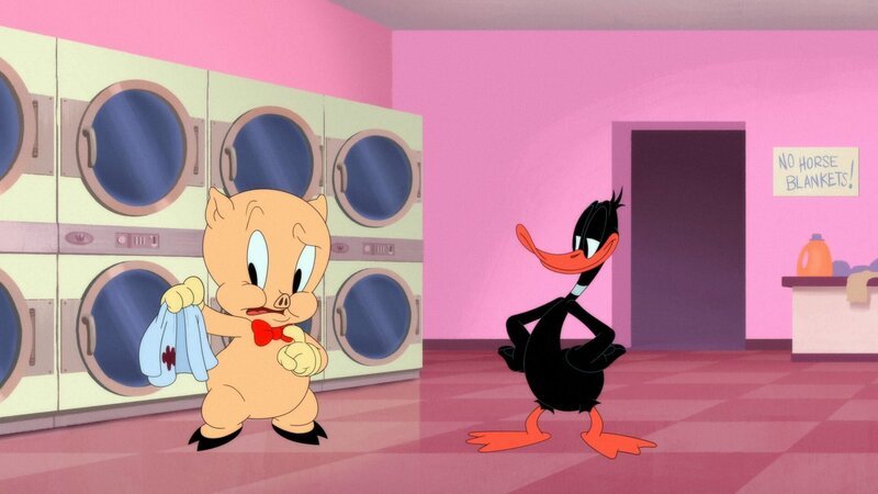 v.li.: Porky Pig, Daffy Duck – Bild: Warner Bros. Entertainment Inc. LOONEY TUNES and all related characters and elements are trademarks of and © Warner Bros. Entertainment Inc. All Rights Reserved