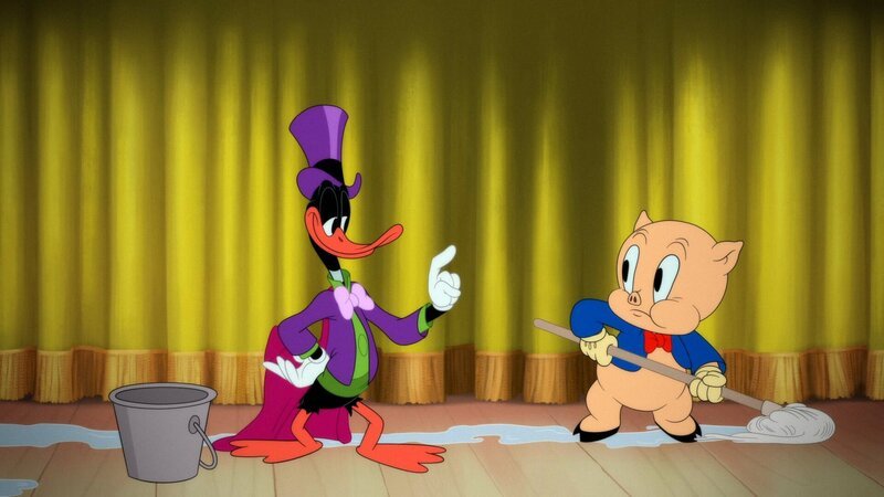 v.li: Daffy Duck, Porky Pig – Bild: Warner Bros. Entertainment Inc. LOONEY TUNES and all related characters and elements are trademarks of and © Warner Bros. Entertainment Inc. All Rights Reserved