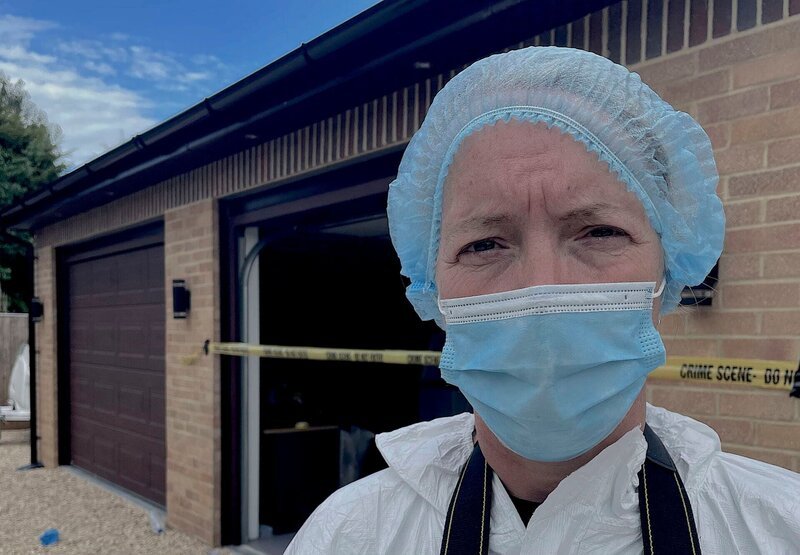 Sarah Thirkell – Forensic Trainer – Bild: Crime + Investigation /​ Spun Gold TV production
