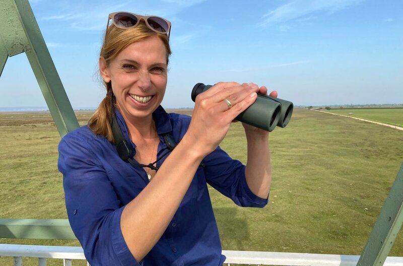 Isabella Stirm hat das Burgenland fest im Blick. – Bild: HR Isabella Stirm hat das Burgenland fest im Blick. – Bild: HR