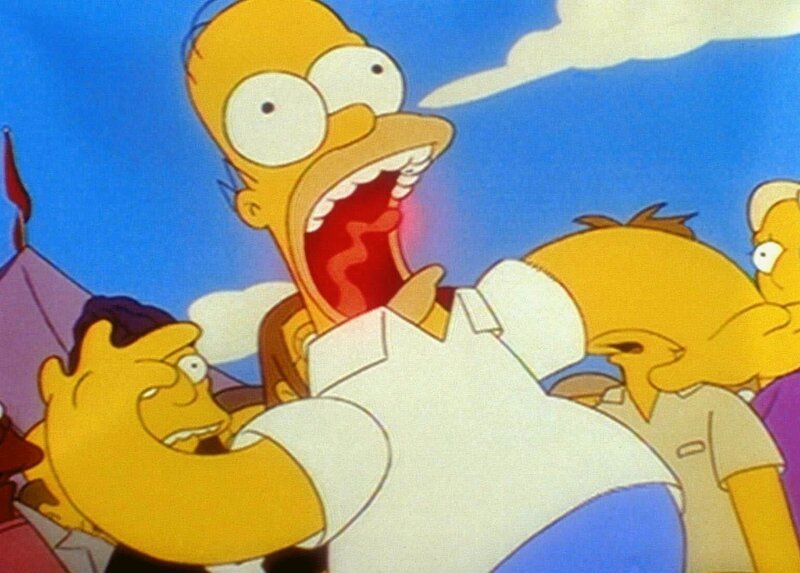 Homer brennt der Schlund, weil er ein scharfes Chili gegessen hat. Das furchtbare Leiden ruft bei ihm sonderbare Halluzinationen hervor. – Bild: PR7; ProSieben Media AG