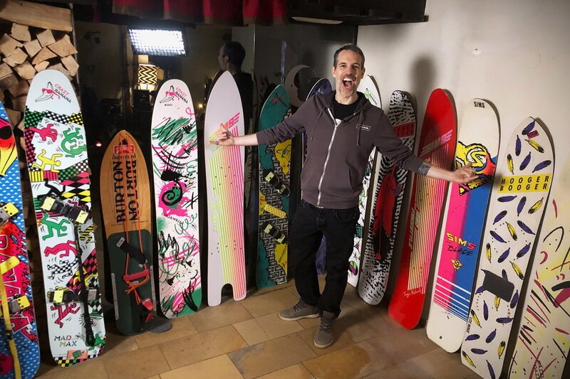 SRF DOK Rebellen im Schnee – 40 Jahre Schweizer Snowboard-Kultur Der SRF Journalist macht eine Reise durch 40 Jahre Snowboardkultur SRF – Bild: SRF2 SRF DOK Rebellen im Schnee – 40 Jahre Schweizer Snowboard-Kultur Der SRF Journalist macht eine Reise durch 40 Jahre Snowboardkultur SRF – Bild: SRF2