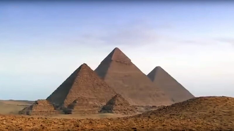 Die Pyramiden von Gizeh – Bild: phoenix/​ZDF
