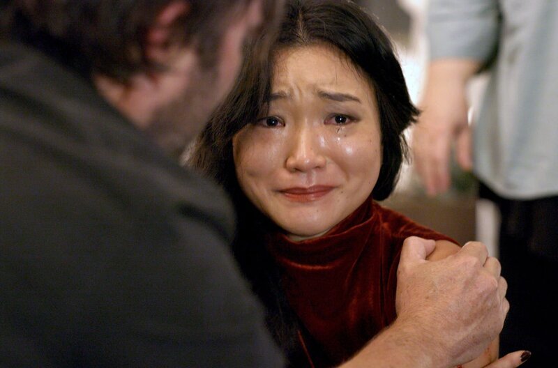 Clara (Michelle Lim Davidson) nach den schockierenden Ereignissen … – Bild: Subtext Pictures /​ Clara (Michelle Lim Davidson) nach den schockierenden Ereignissen …