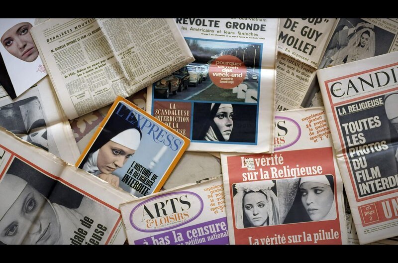 Zeitungstitelseiten über den Skandal um den Film „La Religieuse“ von Jacques Rivette nach dem Roman von Denis Diderot – Bild: ARTE F /​ © ZED /​ © ZED