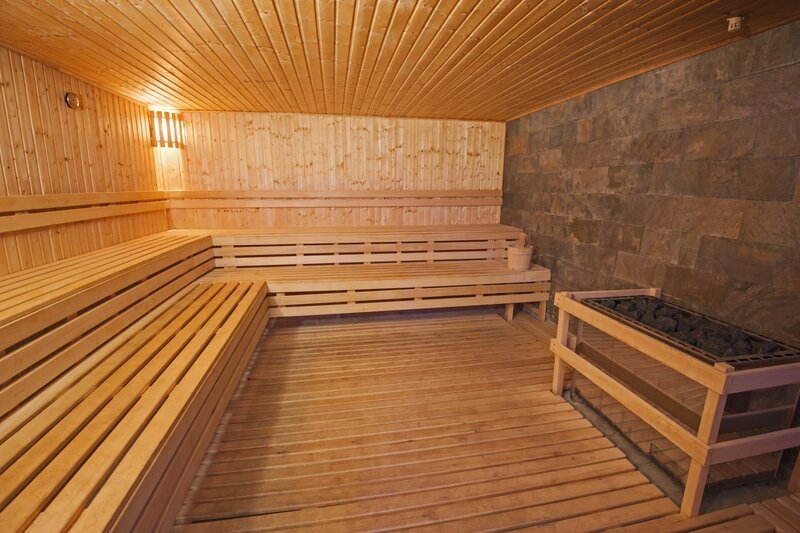 Interior detail of a sauna in luxury health spa beauty center – Bild: Shutterstock /​ Shutterstock /​ Copyright (c) 2015 Paul Vinten/​Shutterstock. No use without permission.