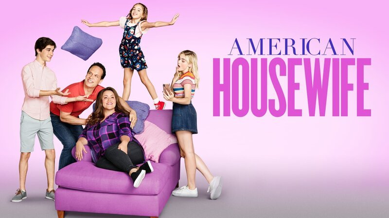 (3. Staffel) – American Housewife – Artwork – Bild: 2018 American Broadcasting Companies, Inc. All rights reserved. Lizenzbild frei