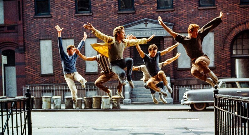 Tanzszene in der Verfilmung der „West Side Story“. – Bild: ORF/​DokFabrik/​MGM