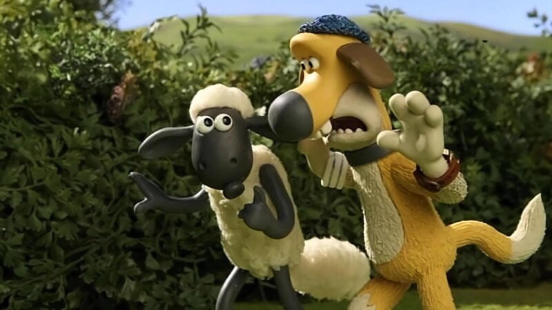 Der Hahn ist verschwunden. Shaun und Bitzer wollen den Entführer stellen. – Bild: WDR/​Aardman Animation Ltd./​BBC