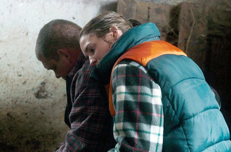 Die noch junge Liebe von Anna (Michèle Brand) und Marco (Simon Wisler) wird auf eine harte Probe gestellt. – Bild: ARTE / © Hugofilm/Armin Dierolf / © Hugofilm/Armin Dierolf Die noch junge Liebe von Anna (Michèle Brand) und Marco (Simon Wisler) wird auf eine harte Probe gestellt. – Bild: ARTE / © Hugofilm/Armin Dierolf / © Hugofilm/Armin Dierolf
