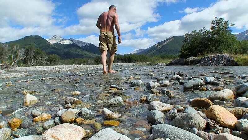 Ed Stafford in Patagonien. – Bild: Warner Bros. Discovery