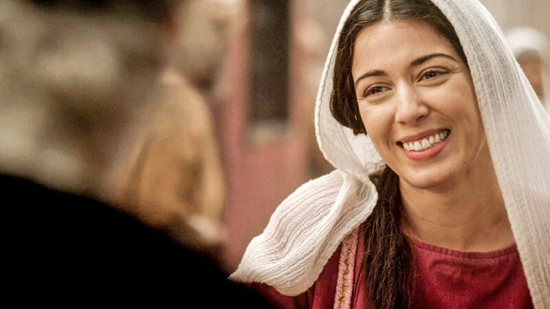 Maria Magdalena (Elizabeth Tabish) Verwendung nur in Verbindung mit der Programmkommunikation. Jede andere Nutzung ist untersagt.; Maria Magdalena (Elizabeth Tabish) Verwendung nur in Verbindung mit der Programmkommunikation. Jede andere Nutzung ist untersagt. – Bild: The Chosen, LLC/​Bibel TV