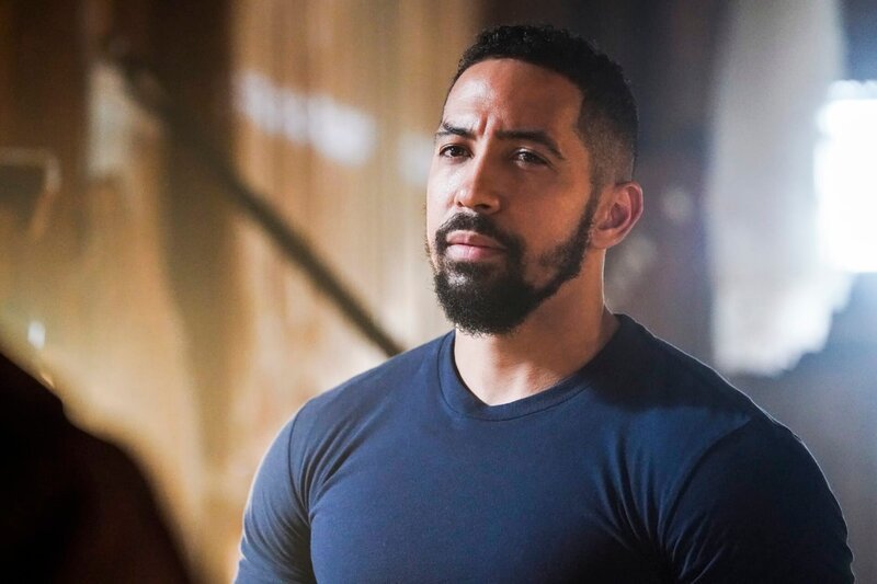 Neil Brown Jr. als Ray Perry. – Bild: Cliff Lipson /​ CBS /​ CBS ENTERTAINMENT /​ ©2021 CBS Broadcasting Inc. All Rights Reserved.