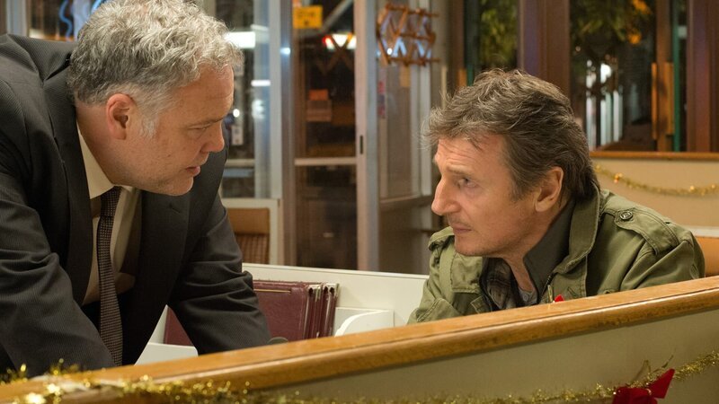 John Harding (Vincent d’Onofrio, li.) und Jimmy Conlon (Liam Neeson) – Bild: RTL Zwei