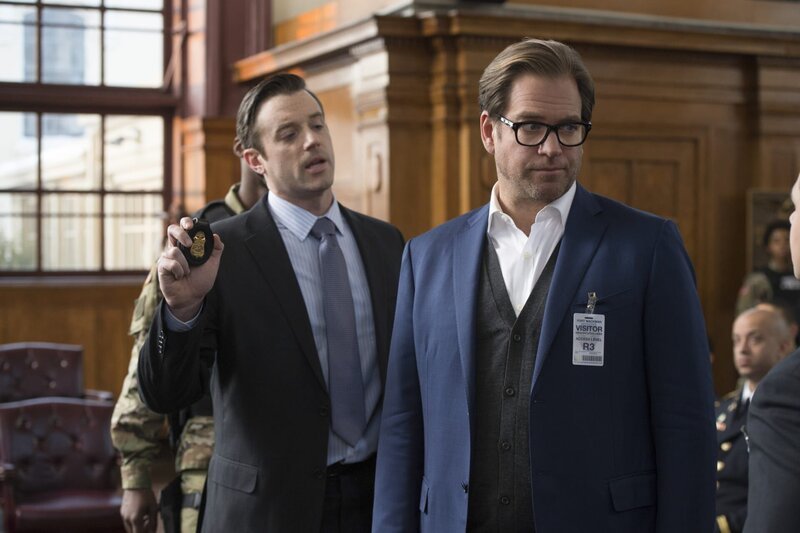 Pictured L-R: Tom Degnan as Special Agent Jim Riley and Michael Weatherly as Dr. Jason Bull – Bild: 2016 CBS Broadcasting, Inc. All Rights Reserved Lizenzbild frei