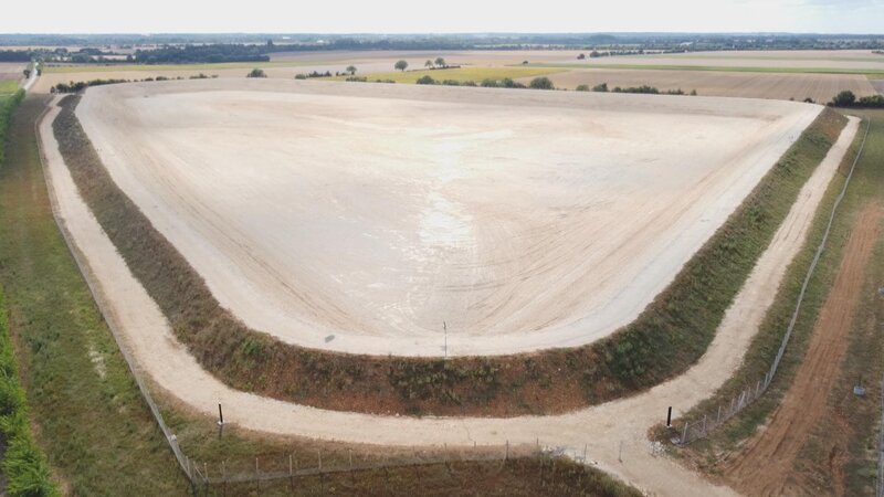 Im Departement Deux Sèvres sollen 16 Wasserreservoirs entstehen. – Bild: Curiosity Channel