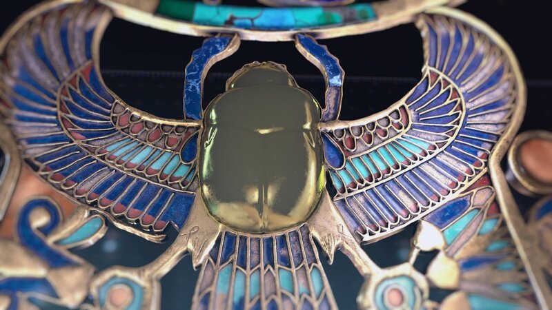 Der Skarabäus im Zentrum des Pektorals repräsentiert mit seinen Adlerflügeln den ägyptischen Sonnengott Re. – Bild: N24 Doku