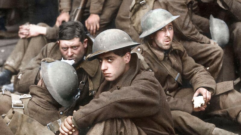 Im Frühjahr 1940 ist eine ganze britische Armee in Dünkirchen an der französischen Kanalküste eingeschlossen. – Bild: zdf /​ © THE HISTORY CHANNEL /​ Alamy