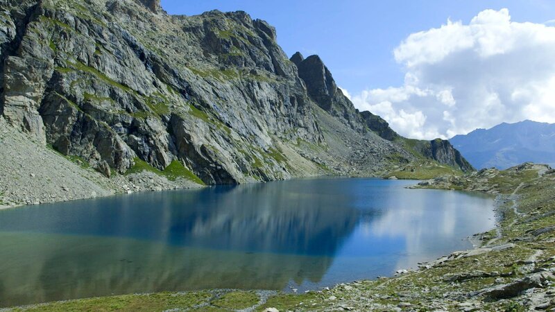 Der Lunghinsee in den Albula-Alpen – Die „Geburtsstätte des Inn“ – Bild: doc.station