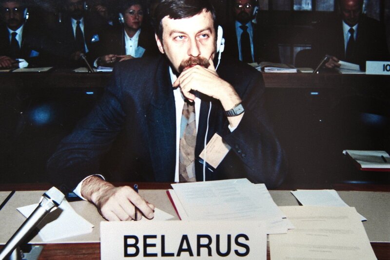 this kind of hope Sannikov als Diplomat für Belarus in Geneva SRF/​A Film Company GmbH – Bild: SRF1