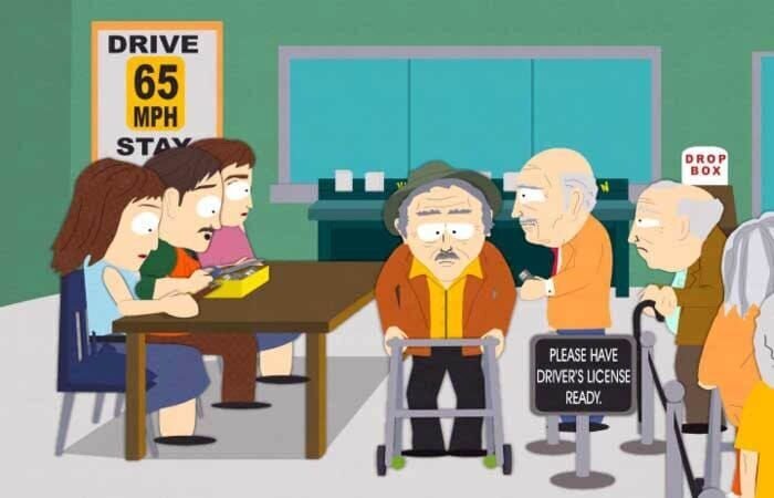 Nachdem es in South Park zu einer Serie tödlicher Verkehrsunfälle gekommen ist, deren Verursacher stets Senioren waren, wird allen alten Leuten den Führerschein abgenommen. – Bild: South Park Digital Studios LLC /​ Comedy Partners