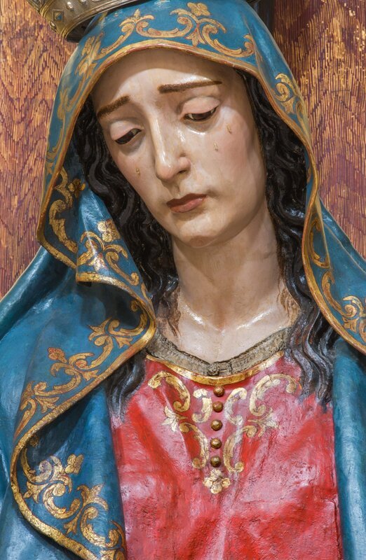 The detail of cried Virgin Mary statue – Bild: Shutterstock /​ Shutterstock /​ Copyright (c) 2014 Renata Sedmakova/​Shutterstock. No use without permission.