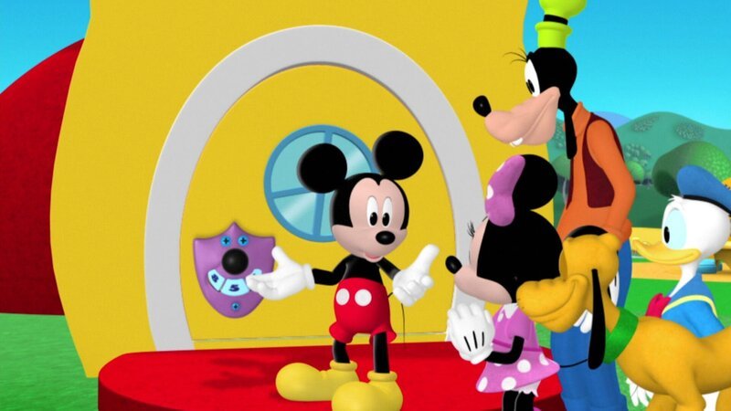 L-R: Mickey Mouse (voiced by Wayne Allwine), Minnie Mouse (voiced by Russi Taylor), Goofy (voiced by Bill Farmer), Donald Duck (voiced by Tony Anselmo) – Bild: Disney Channel (DE)