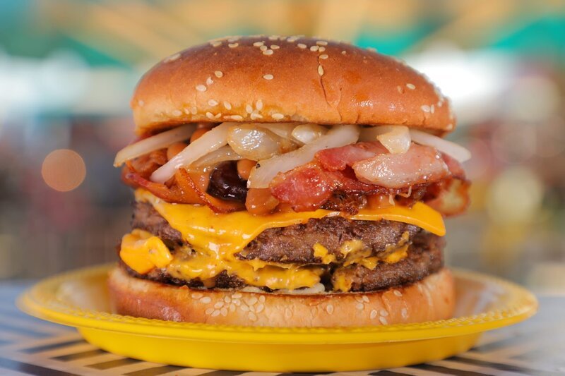 (6. Staffel) – Crazy Food USA – Wir frittieren (fast) alles! – Bild: ALIBI ENTERTAINMENT INC . Lizenzbild frei