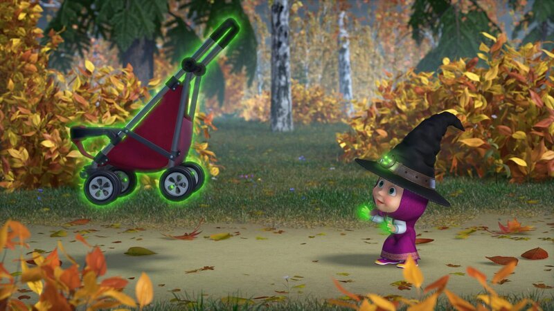 Mascha lässt Rosies Wagen schweben. – Bild: KiKA/​Animaccord Animation Studio