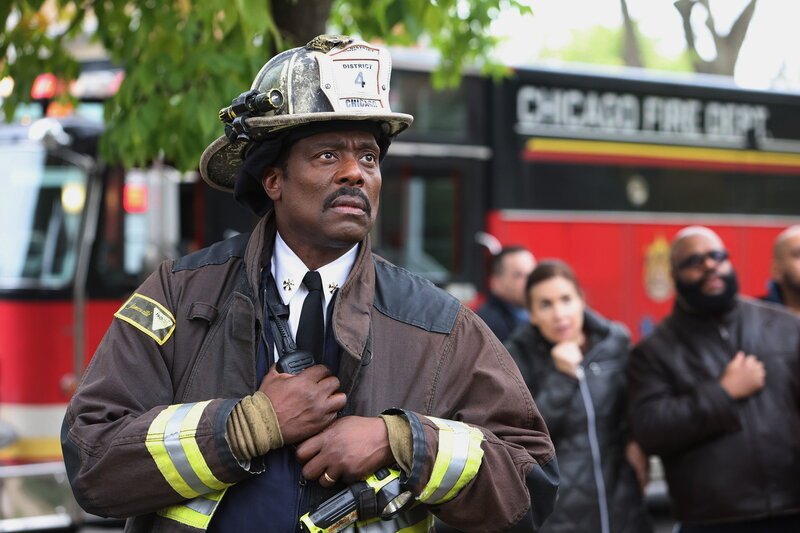 Chicago Fire Staffel 10 Folge 8 Eamonn Walker als Chief Wallace Boden SRF/​NBC Universal – Bild: SRF2