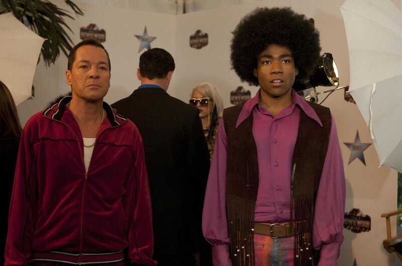 Vinnie (French Stewart, l.); Troy Barnes (Donald Glover, r.) – Bild: CPT Holdings, Inc. All Rights Reserved. Lizenzbild frei