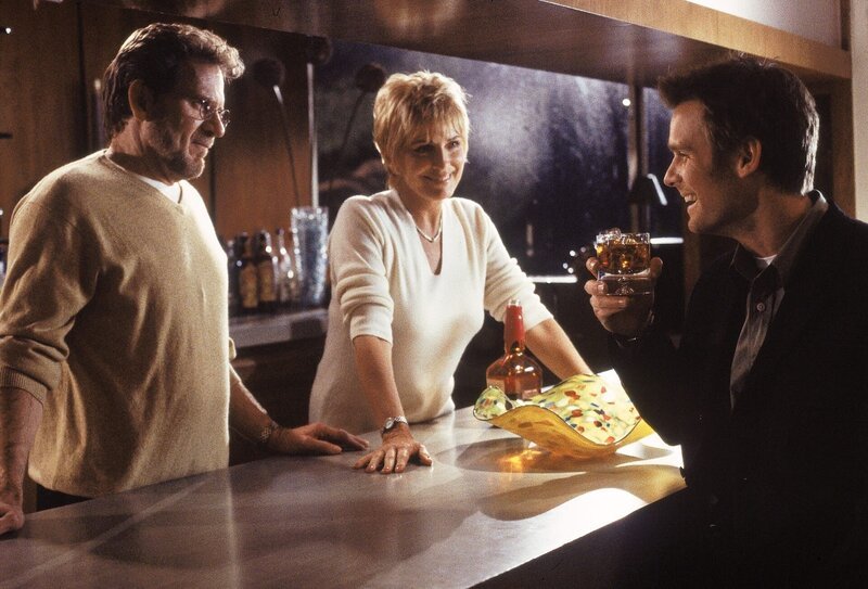 Robert Foxworth (Dr Bernard Chenowith), Joanna Cassidy (Margaret Chenowith), Peter Krause (Nate Fisher) – Bild: Copyright 2000–2005 Home Box Office Inc. All Rights Reserved.
