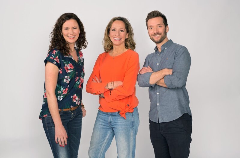 Tamina Kallert (Mitte), Anne Willmes (l) und Daniel Aßmann (r). – Bild: WDR/​Linda Meiers /​ WDR Kommunikation/​Redaktion Bild