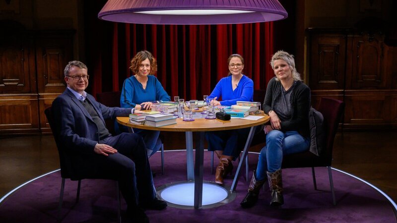 Von links: Adam Soboczynski, Eva Menasse, Thea Dorn, Svenja Flaßpöhler – Bild: ZDF und Svea Pietschmann./​Svea Pietschmann