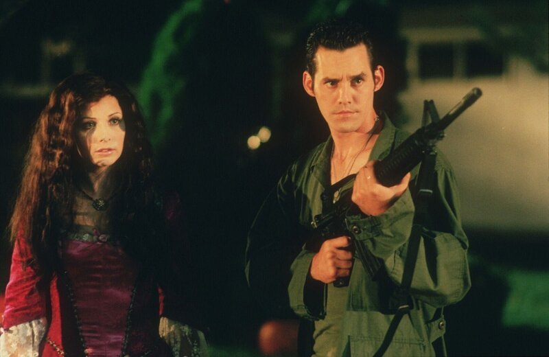 Buffy (Sarah Michelle Gellar), Xander (Nicholas Brendon) – Bild: RTL /​ © 1997–1998 Twentieth Century Fox Film Corporation